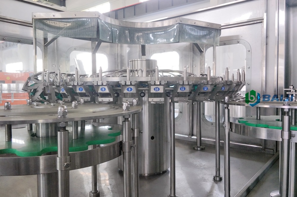 PET bottled pure mineral water washing filling and capping machine.jpg