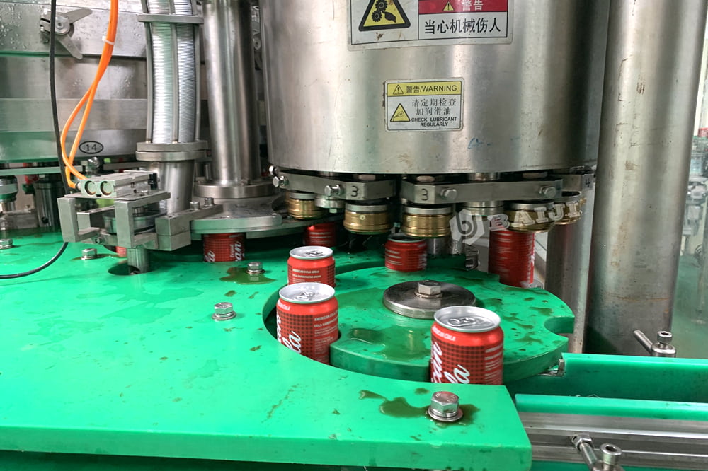 aluminum can carbonated soft drink sparkling water soda water beer beverage filling sealing seaming canning machine 2.jpg
