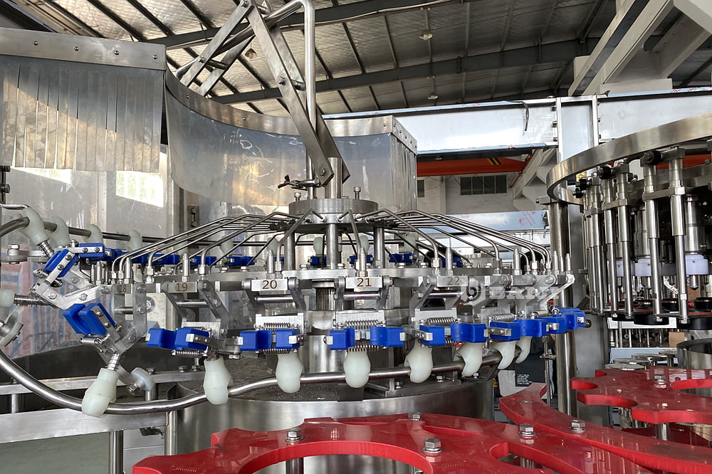 glass bottle fruit juice filling capping bottling machine with aluminum cap 3.JPG