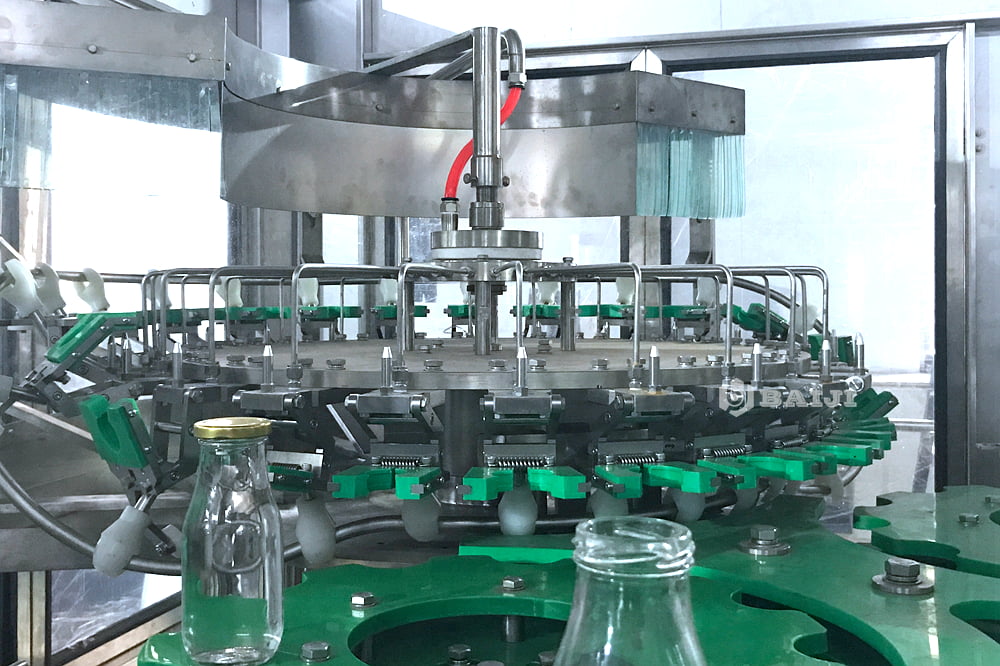 glass bottle tomato sauce ketchup paste mayonnaise piston filling and capping machine.jpg