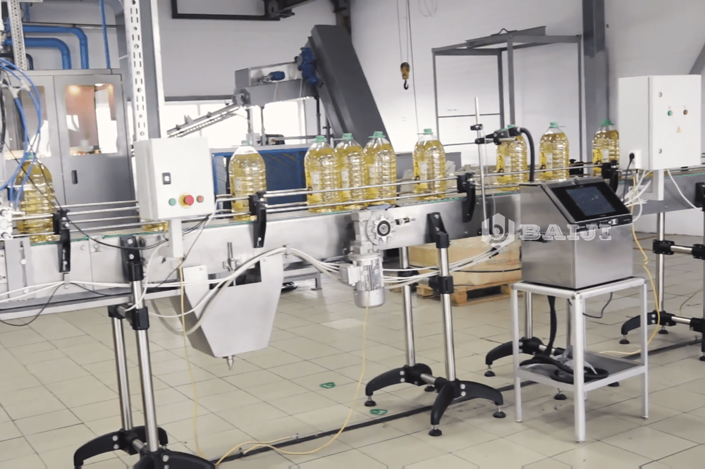 cooking edible oil filling capping labeling machine.png