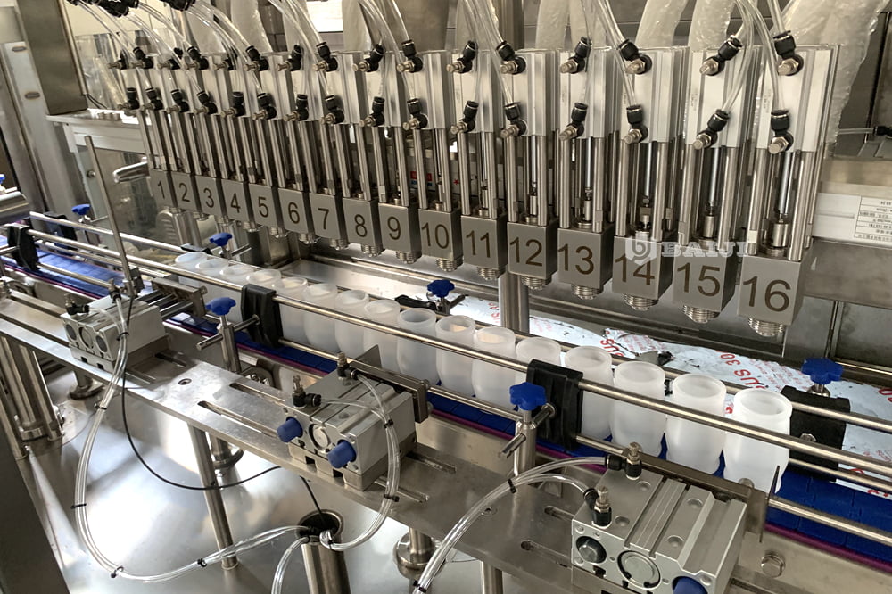 yogurt sour milk filling and sealing machine aluminum foil cap punching and forming equipment 3.JPG