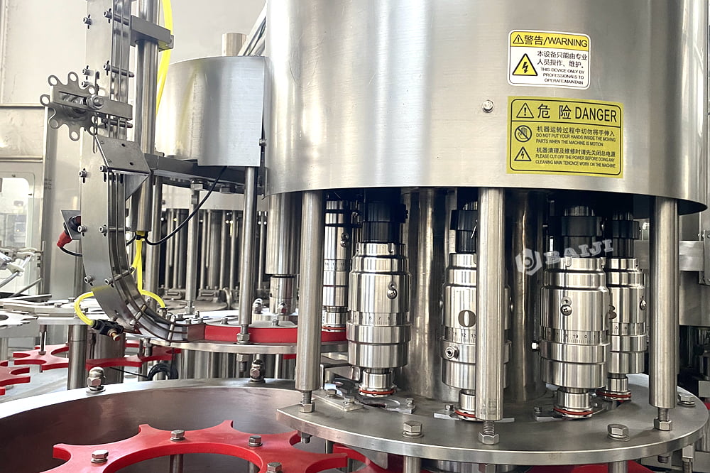2L 3 liter plastic PET bottled craft beer bottle washing filling and capping bottling machine production line 1.JPG