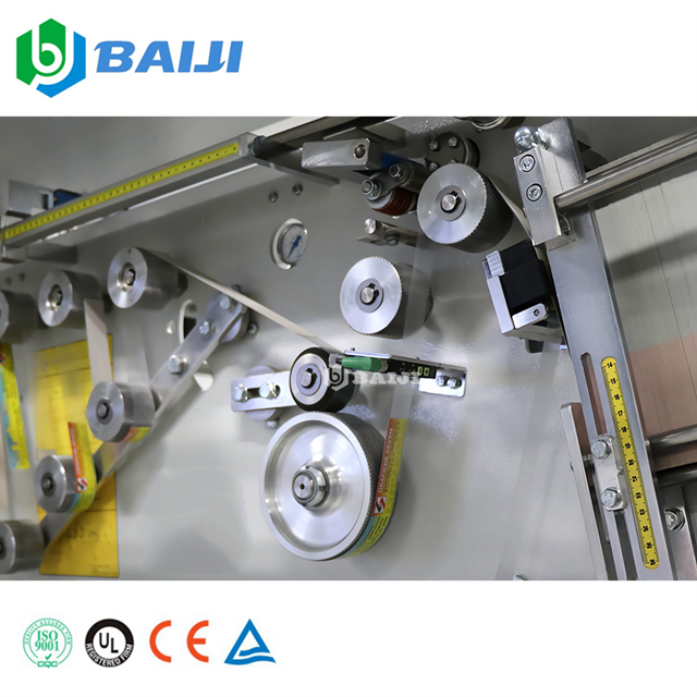 Automatic Tape Handle Sticking Machine Handle Film Belt Packing Applicator For Beverage